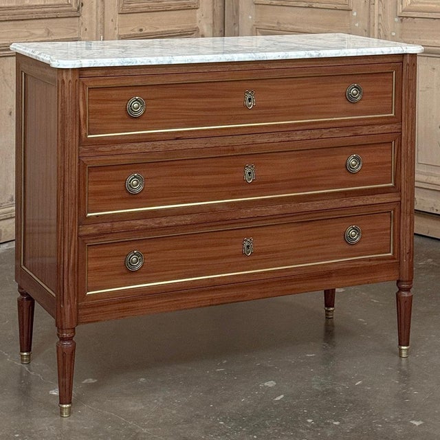 French Antique French Louis XVI Mahogany Commode With Carrara Marble Top For Sale - Image 3 of 17