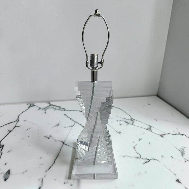 1970s 1970s Lucite Helix Spiral Table Lamp For Sale - Image 5 of 9