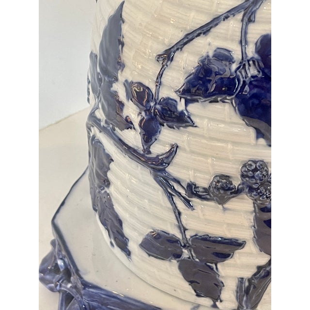 Majolica Beehive Cheese Dome & Stand Blue & White Rare by Mintons C1870 For Sale - Image 9 of 14