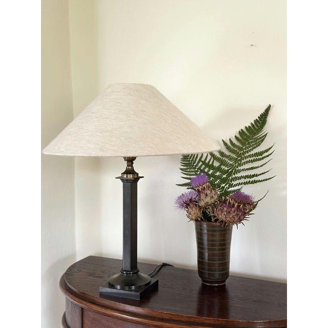 Neoclassical Table Lamp in Patinated Metal, 1940s For Sale - Image 10 of 10