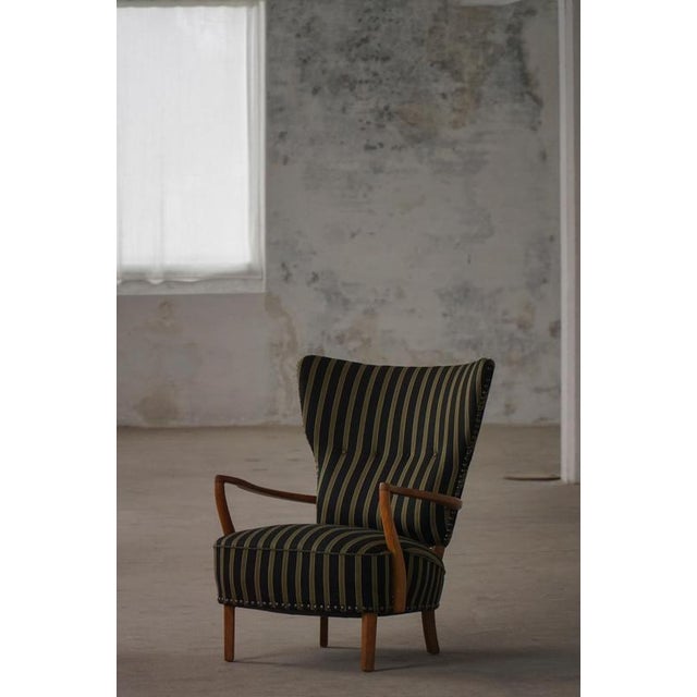 Mid-Century Modern Danish Wingback Lounge Chair in Oak by Viggo Boesen, 1950s For Sale - Image 3 of 18