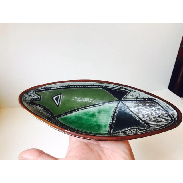 Almond-Shaped Modernist Bowl by Astrid Tjalk for Kähler, 1950s For Sale - Image 4 of 5