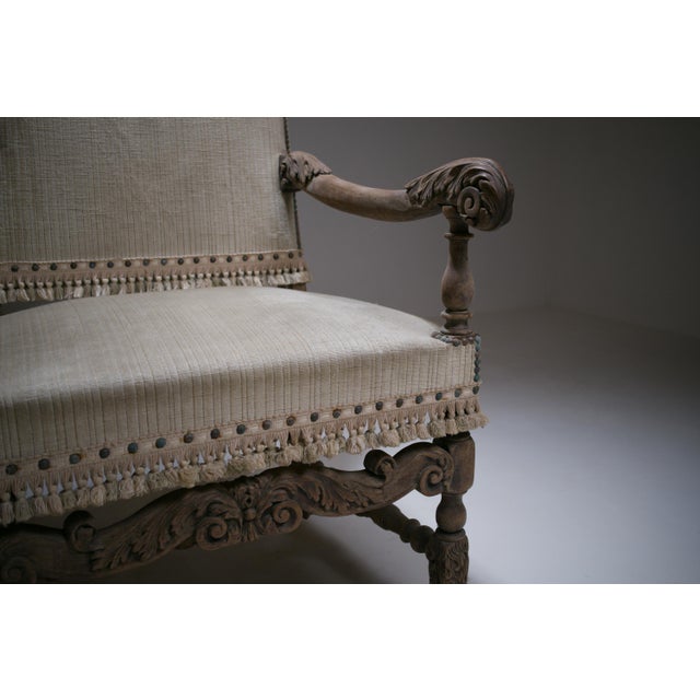 Late 19th Century Louis XIII French Carved Walnut Armchair For Sale - Image 17 of 18
