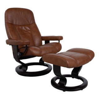 Set of Consul Armchair and Ottoman in Cognac Leather from Stressless For Sale