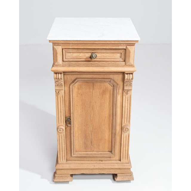 French Provincial Early 20th Century French Oak Marble-Top Side Table For Sale - Image 3 of 15