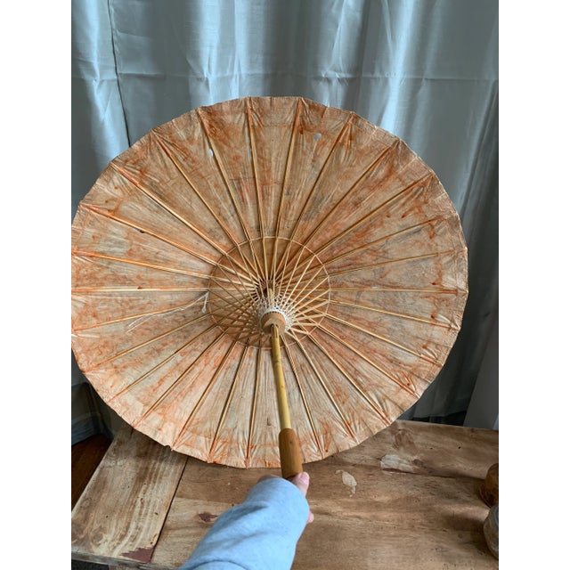 Antique Japanese Antique Painted Paper Parasol For Sale In Charlotte - Image 6 of 13