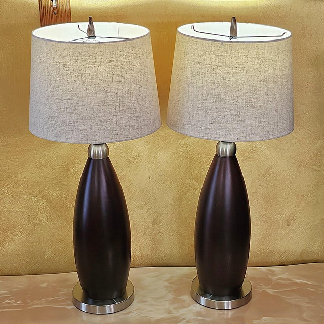 Pair of Contemporary Espresso Wood Hourglass Lamps With Brushed Nickel Accents and Linen Shades For Sale - Image 15 of 18