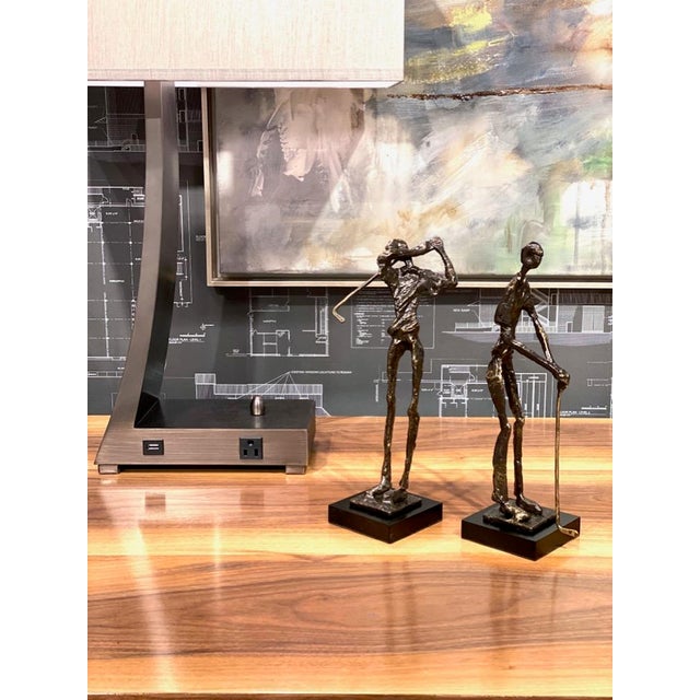 As most golf enthusiasts will tell you, the game of golf is won on the putting green. Featuring a cast metal elongated...