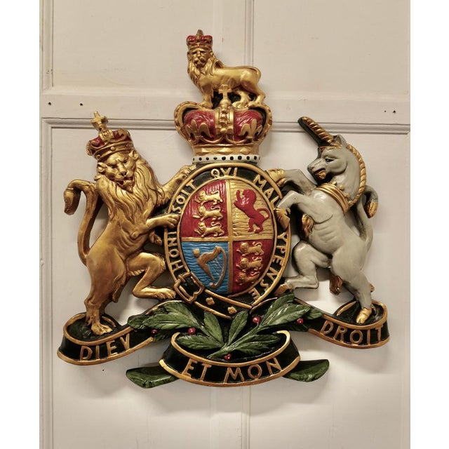 British Royal Coat of Arms Wall Plaque. This is a Large scale piece, it dates from the 1950s and is made in plaster and it...