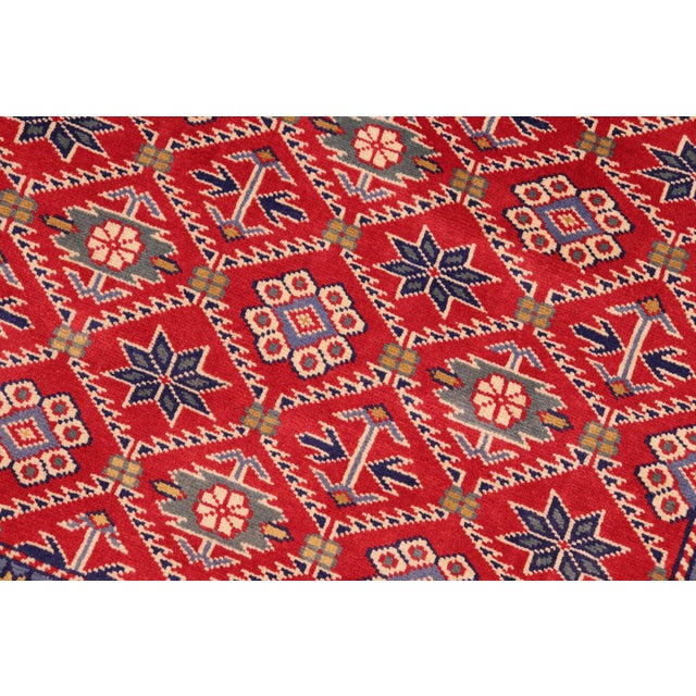 1980s Rustic Shirwan Blue/Beige Wool Rug - 4'4''x5'11'' For Sale - Image 5 of 10