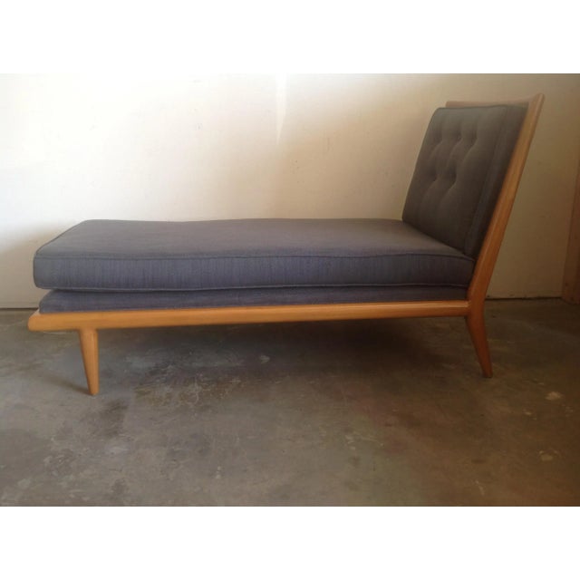 Mid-Century Modern Mid-Century Modern Style Chaise For Sale - Image 3 of 6