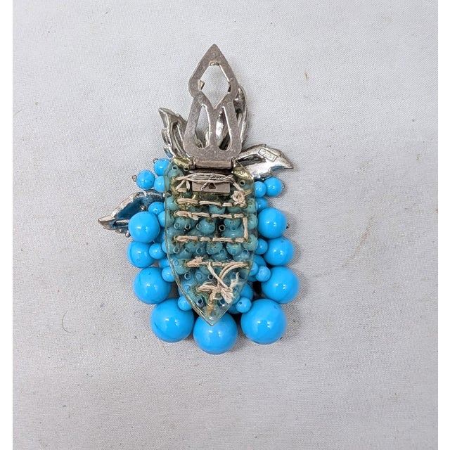 Vintage Wwi Era Verified Miriam Haskell Book Piece Faux-Turquoise Beaded Dress Clip For Sale In Philadelphia - Image 6 of 11