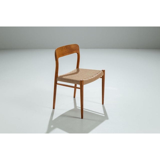 1950s Model 75 Dining Chairs in Oak by Niels Otto Moller for J. L. Møllers, Denmark, 1954, Set of 4 For Sale - Image 5 of 15