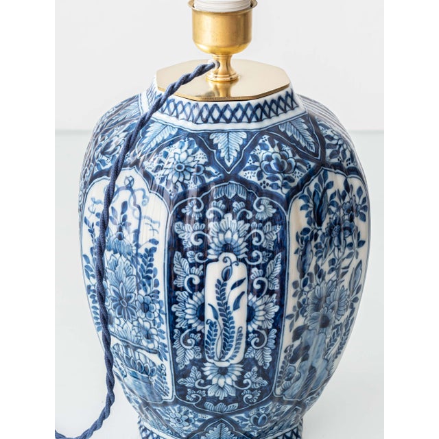 Blue Vintage Delft Blue and White Chinoiserie Makkum Table Lamp, 1950s For Sale - Image 8 of 18