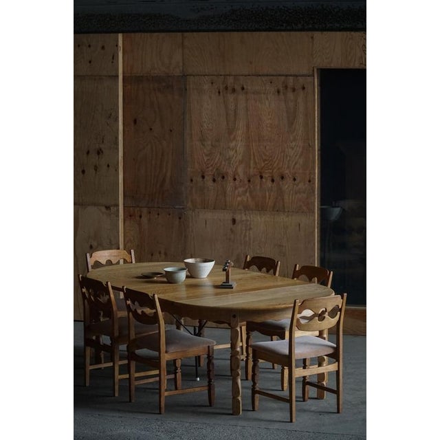 Mid-Century Danish Round Dining Table in Oak with Extensions, 1960s For Sale - Image 11 of 18