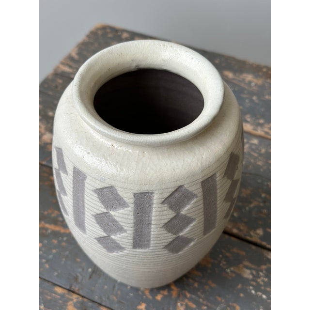 Vintage Mission-Style White Glazed Pottery Vessel With Rectangle and Block Motifs, Circa 1930s For Sale In New York - Image 6 of 12