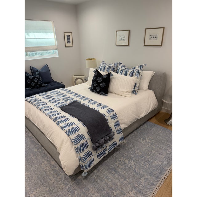 2020s Design Within Reach (Dwr) Nest Storage Bed - Queen in Fog Pebble Weave, Made in Italy For Sale - Image 5 of 9