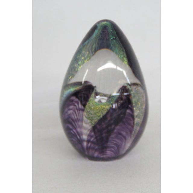 Glass Eye Studio Ges Purple Passion Flower Dichroic Art Egg Paperweight 5194b For Sale - Image 9 of 14