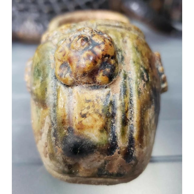 Circa 700-850 Ce Chinese Sancai Glazed Earthenware Clay Lotus Shoe Form Mingqi Tomb Figure (Tang Dynasty). For Sale - Image 4 of 6