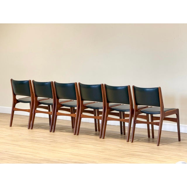 Mid-Century Modern Vintage Danish Dining Chairs by Erik Buch, 1950s, Set of 6 For Sale - Image 3 of 13