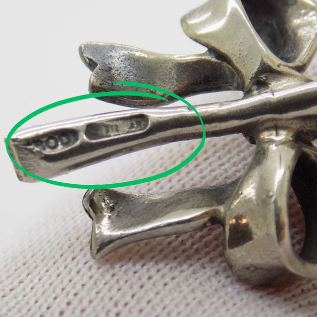 Vintage Italian Handmade Genuine Silver Real Life Size Holly Christmas Decoration Figurine Miniature, Made in Arezzo (Tuscany, Italy) For Sale - Image 6 of 8