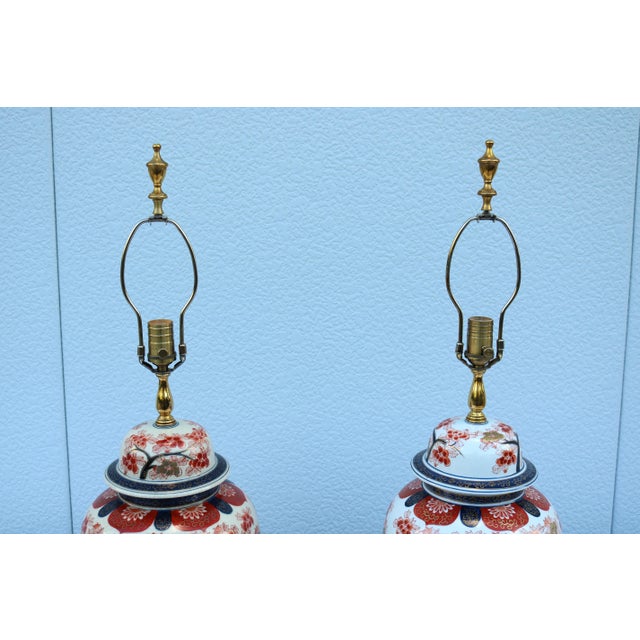 Late 20th-Century Wildwood Japanese Imari Porcelain Ginger Jar Table Lamps, a Pair For Sale - Image 15 of 18