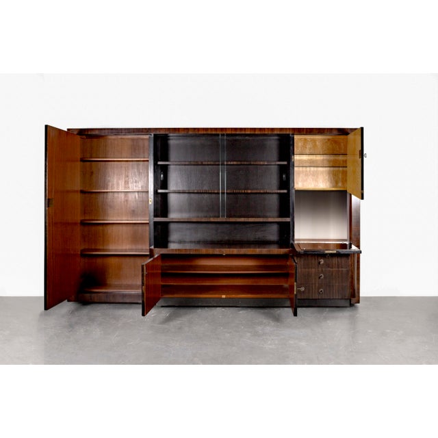 This piece of furniture, dating from the transitional period between Art Deco and the Bauhaus, was designed by Bruno Paul,...
