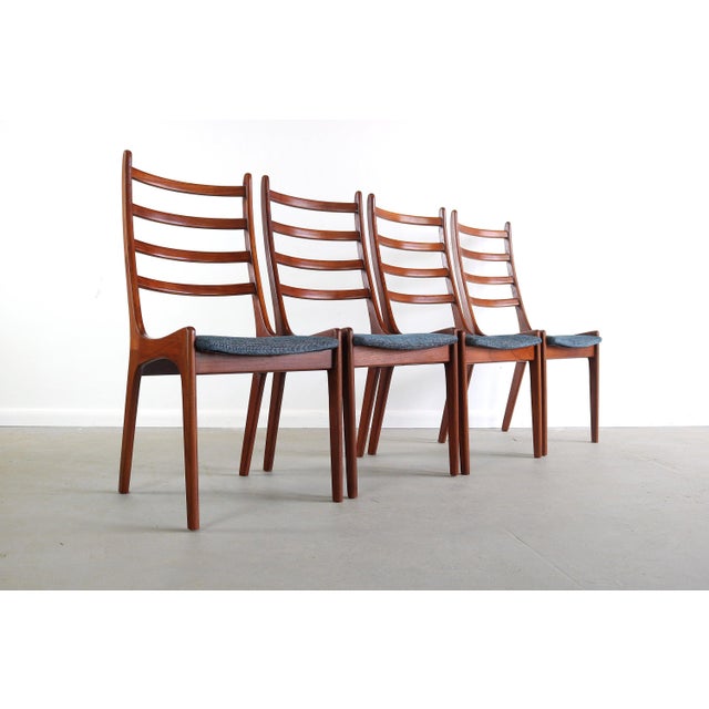 Brown Set of 4 Mid Century Danish Modern Contoured Ladder Back Dining Chairs in Teak For Sale - Image 8 of 8
