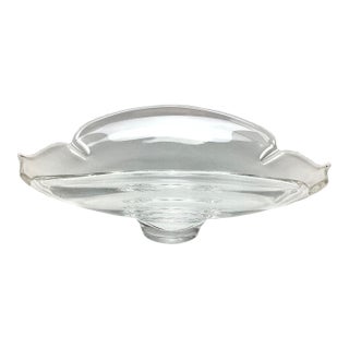 Steuben 9" Round Crimped Bowl Calyx by Donald Pollard For Sale