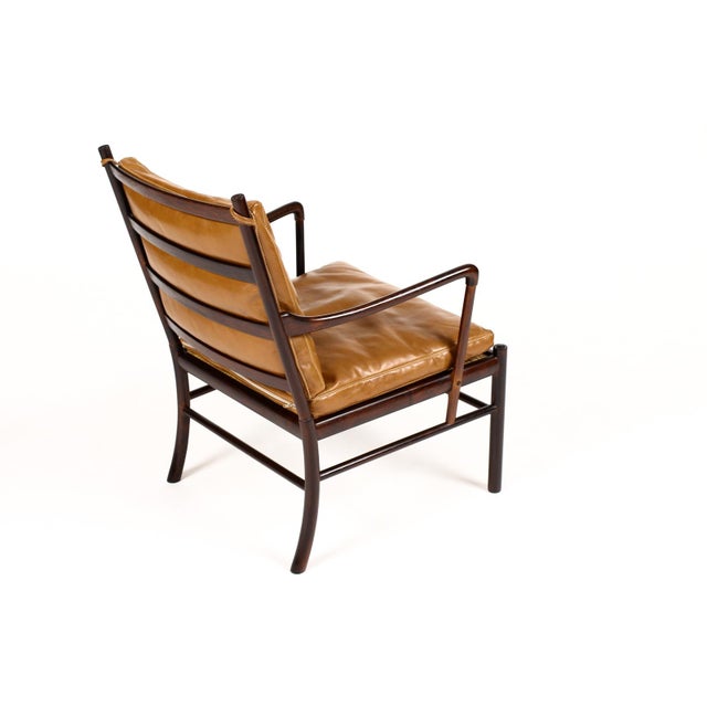 Brown 1960s Danish Modern / Mid Century Rosewood Colonial Armchair – Ole Wanscher for Poul Jeppesen – Cognac Leather For Sale - Image 8 of 16