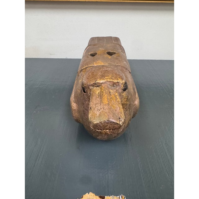 Mid 20th Century Hand-Carved Wooden Duck Covered Box With Gold Leaf Decoration For Sale - Image 9 of 9