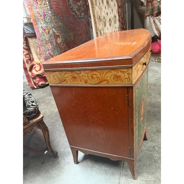 Neoclassical Early 20th-Century Antique Venetian Neoclassical Painted Vanity For Sale - Image 3 of 15