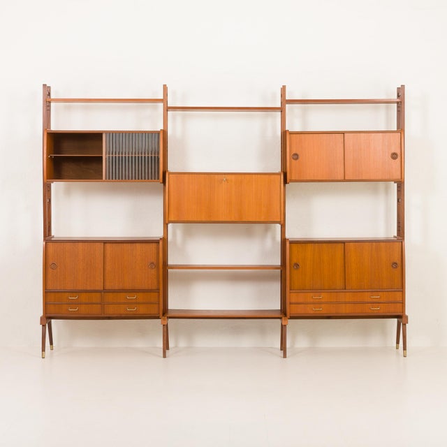 Mid-Century Modern Scandinavian Free-Standing Teak Wall Shelf with 5 Cabinets, Norway, 1960s For Sale - Image 3 of 18