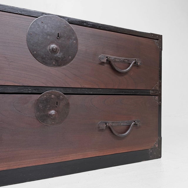 ​Low Japanese Tansu Chest of Drawers, 1890s For Sale - Image 11 of 13