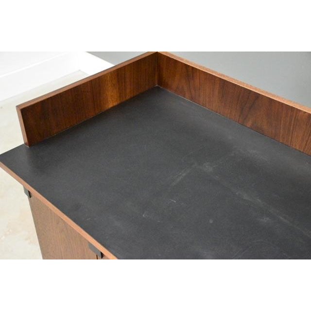 1960s Refinished Walnut Bar by Milo Baughman for Directional For Sale - Image 9 of 12