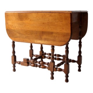 Early American Gate Leg Drop Leaf Table For Sale