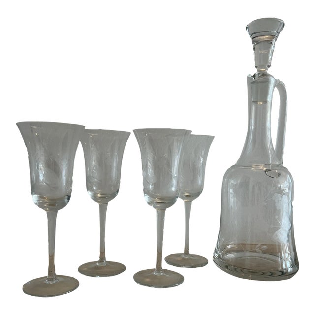 Vintage Etched Glass Decanter & Set of 4 Wineglasses Featuring Butterfly and Grapevine Motif For Sale