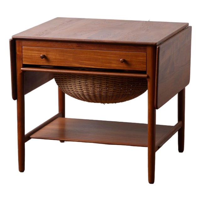Hans J. Wegner Sewing Table, Model at-33, 1960s For Sale
