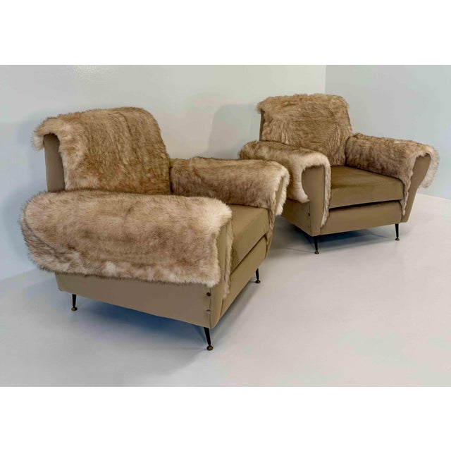 1950s Italian Lounge Chairs in Velvet and Faux Fur Fabric, 1950s, Set of 2 For Sale - Image 5 of 13