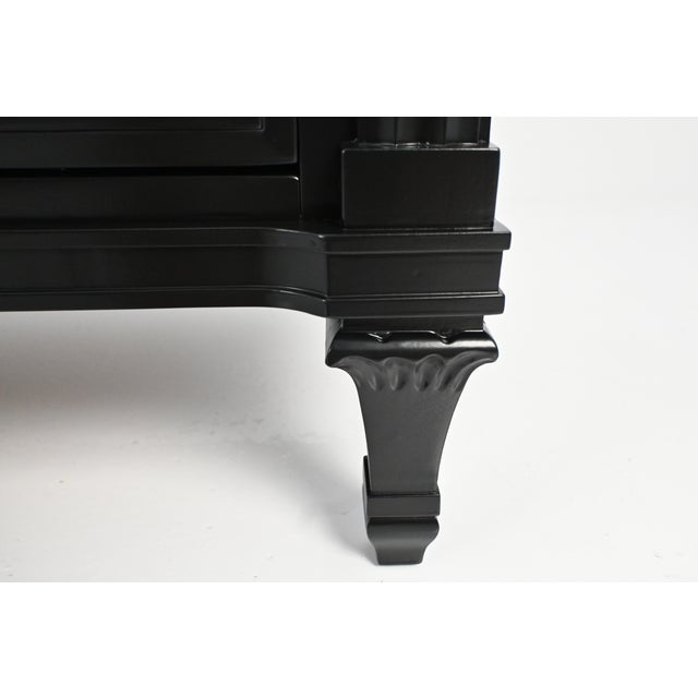 Elegant French Regency Style Black Lacquered Dresser by Davis Cabinet Co. | Newly Refinished For Sale - Image 12 of 15