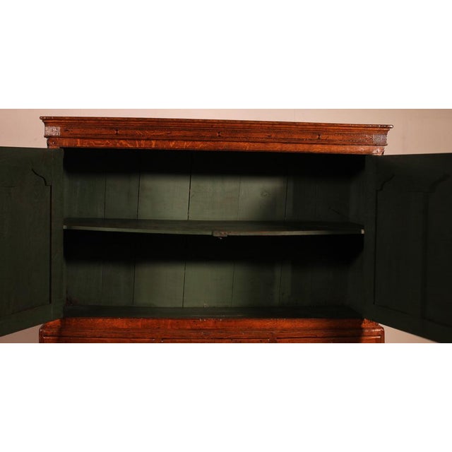 Tan 18th Century Cupboard in Oak For Sale - Image 8 of 10