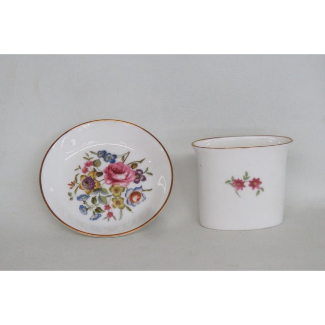 Royal Worcester Royal Worcester Bone China 2pc Box Set Bournemouth Pin Dish and Posy Vase 4954b For Sale - Image 4 of 14