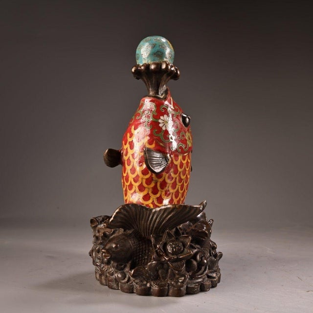 Traditional Late 19th Century Cloisonné Enamel Fish Statue With Bronze Base, 2.6kg For Sale - Image 3 of 9