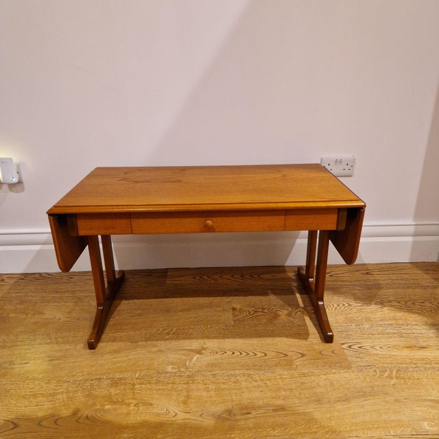 1970s Drop-Leaf Coffee Table in Teak with Drawer from Stag, 1970s For Sale - Image 5 of 15