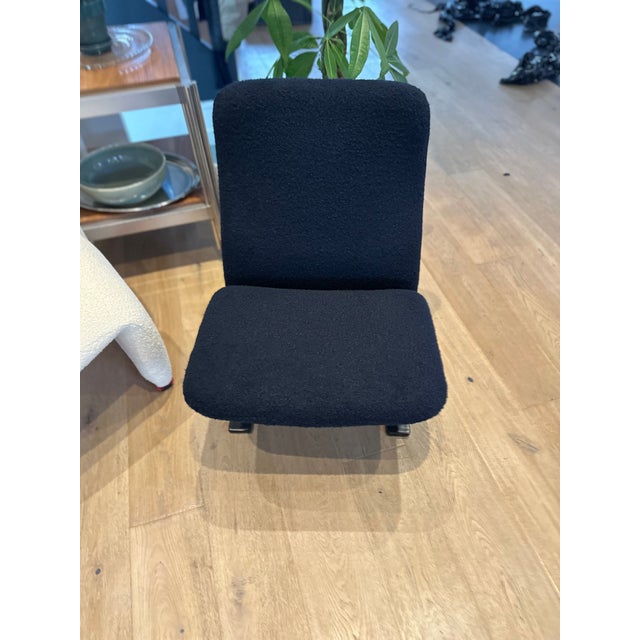 Black Concorde Chair by Pierre Paulin for Artifort, 1970s For Sale - Image 8 of 11