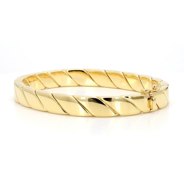 Mid 20th Century Tiffany & Co. 18k Gold Twisted Rope Flat Hinged Bangle Bracelet For Sale - Image 9 of 10