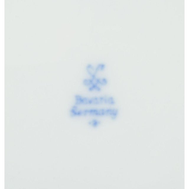 1930s Porcelain Dinner Plates with Blue Onion Patterned Decoration, 1930s, Set of 4 For Sale - Image 5 of 6