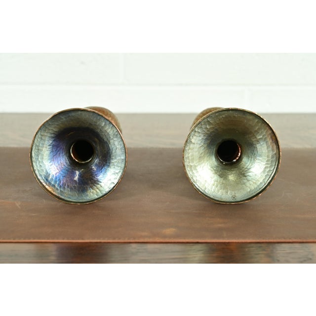 Roycroft Arts & Crafts Brass Finished Hammered Copper Candlesticks, Pair For Sale In South Bend - Image 6 of 9