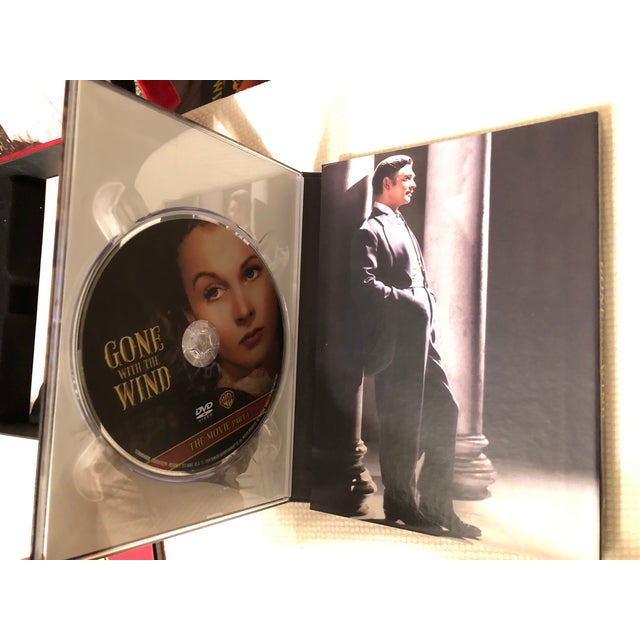 1939 "Gone With the Wind" Ultimate Collector’s Estate Bundle - 70th Anniversary Box Set, Deluxe VHS & 5 Display Figurines For Sale - Image 11 of 17