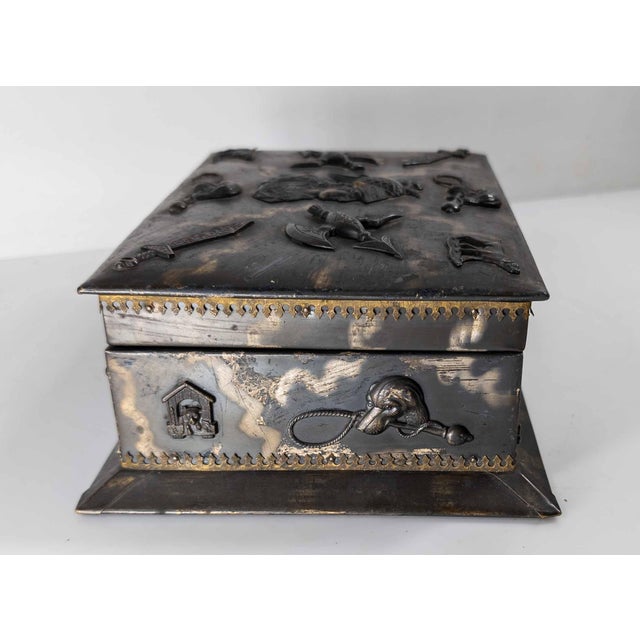 19th or 20th Century Silver Metal Jewelry Box With Dog and Arms Appliques For Sale In New York - Image 6 of 14